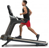 Matrix T70XUR Беговая дорожка полупрофессиональная